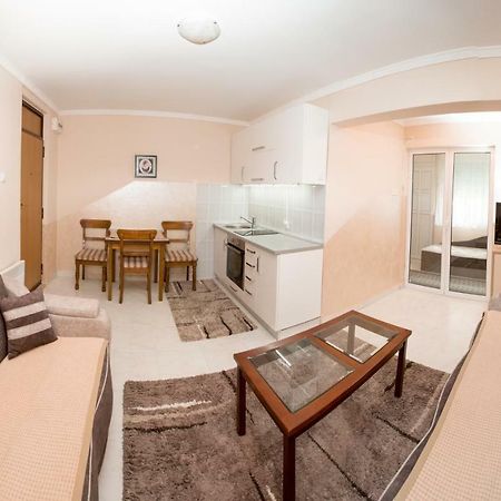 Valentina Apartman Daire Petrovac Dış mekan fotoğraf